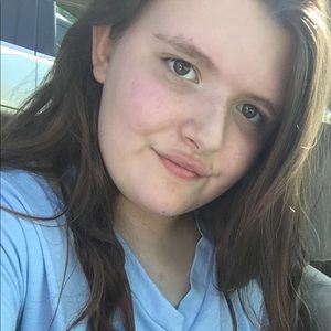 Meet your Posher, Sabrina